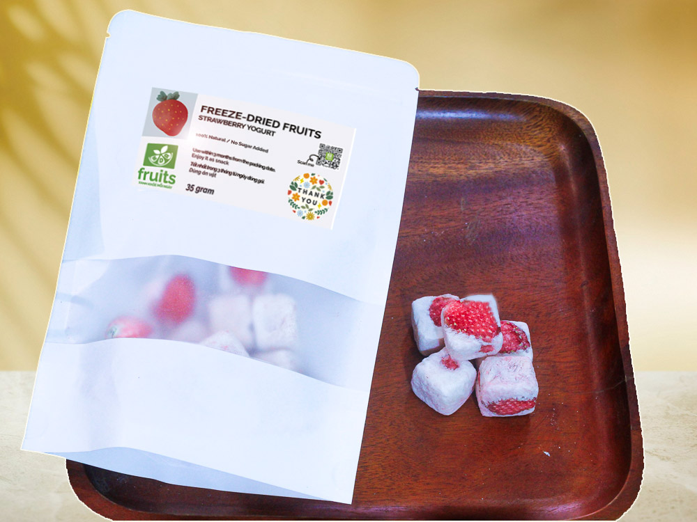 Strawberry Yogurt 35g Freeze Dried Snack - Image 2